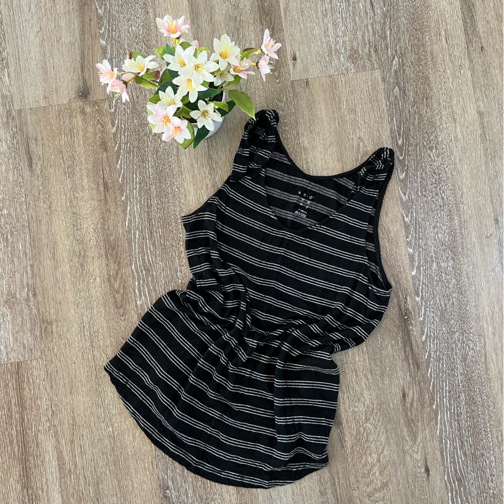 A New Day Black & White Striped Tie Shoulder Top Size Xs
